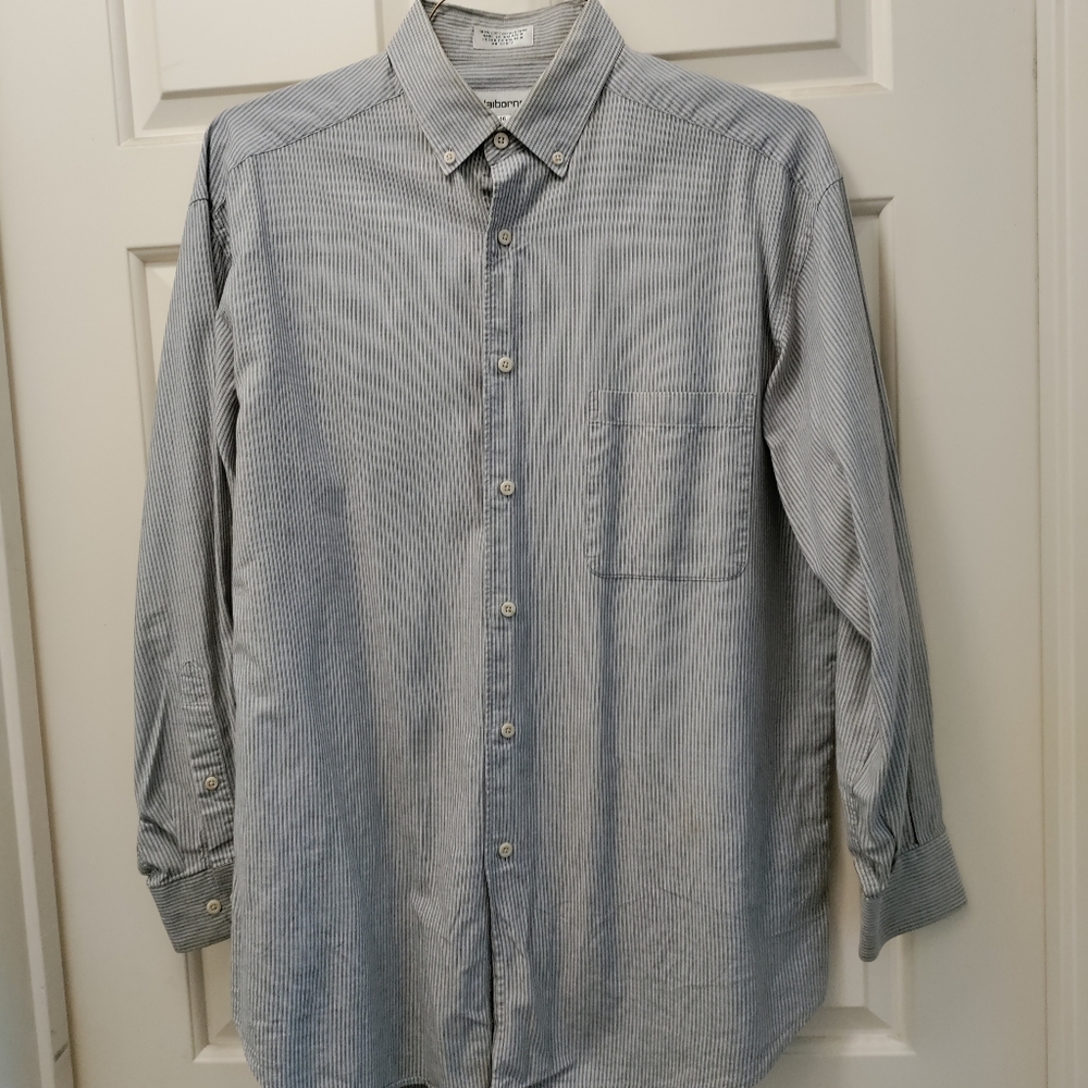 Claiborne long sleeve button down shirt